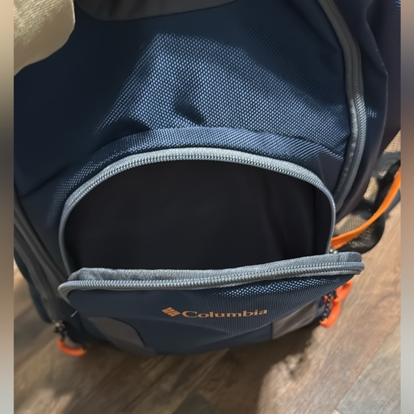 Columbia Navy Summit Rush Backpack Diaper Bag - Picture 4 of 8